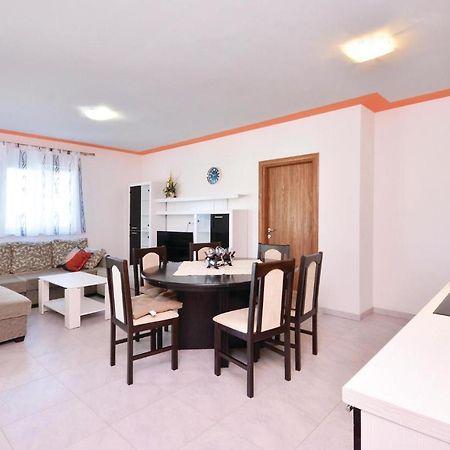 3 Bedroom Nice Home In Solin Σπλιτ Εξωτερικό φωτογραφία